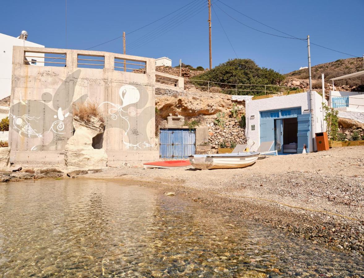 The Elephant Beach House Kimolos Exterior photo